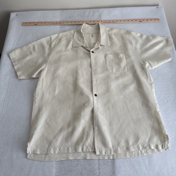 Mens Tommy Bahama 100% Silk Size XL Original Fit Cream Hawaiian Camp Shirt - Picture 1 of 12